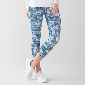 Lululemon Wunder Under Crop High Rise Blurry Belle Multi size 6